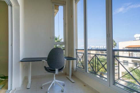 764683-apartment-for-sale-in-chloraka_orig