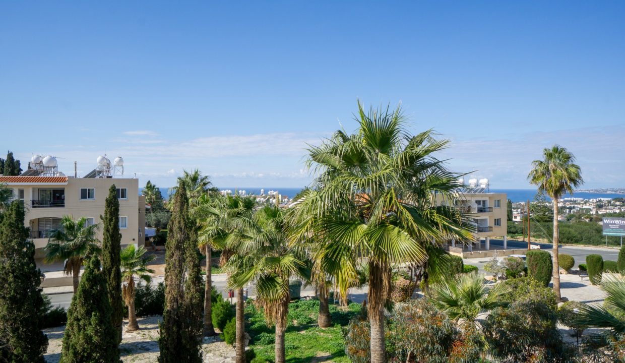 764701-apartment-for-sale-in-chloraka_orig