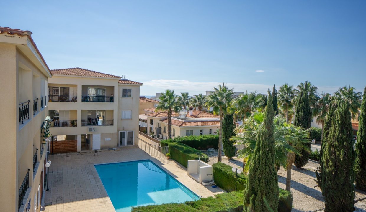 764710-apartment-for-sale-in-chloraka_orig