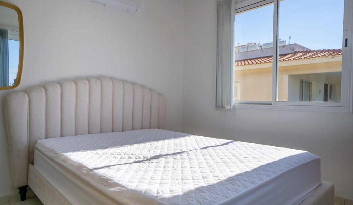 764711-apartment-for-sale-in-chloraka_orig