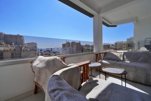 794879-apartment-for-sale-in-larnaka-finikoudes_orig