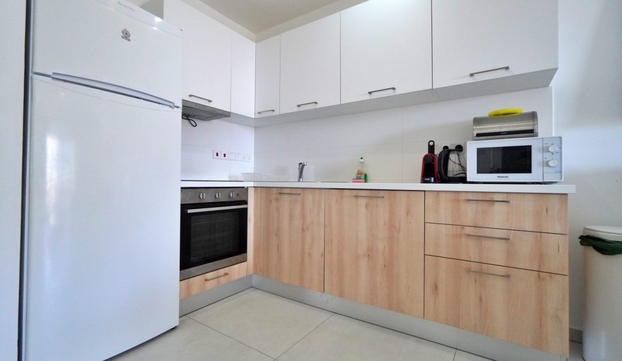 794886-apartment-for-sale-in-larnaka-finikoudes_orig
