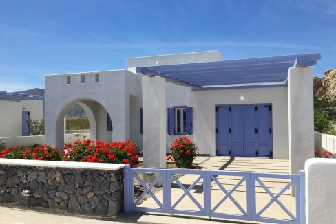 Santorini bungalow