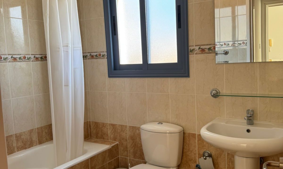 WhatsApp Image 2025-10-15 at 10.45.08_6df5a68b