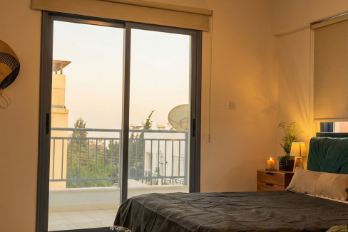 b7d126f7-0708-4b76-90d0-3f40fcb9ad08