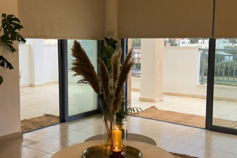 b8777052-d1ea-48d3-8940-49d334a74900